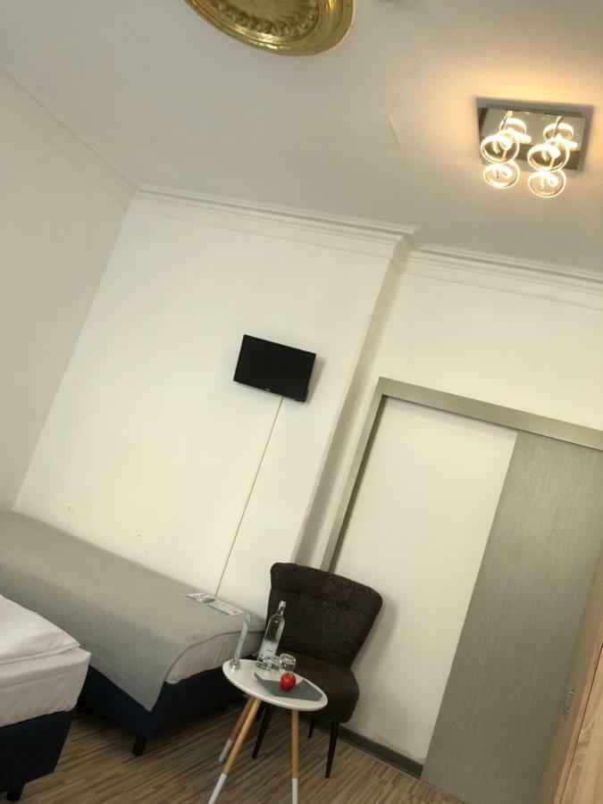 Downtown City - Privaterooms Fürth 외부 사진